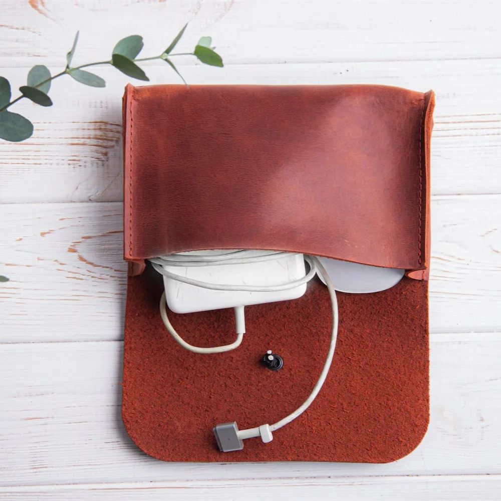 Tech Accessories Travel Case - Genuine Leather MacBook Mouse Case Personalized