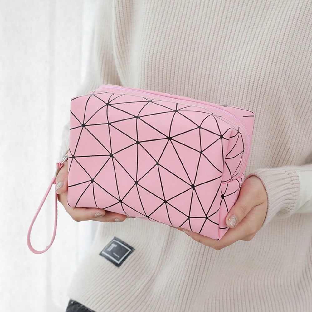 Geometric Luminous Makeup Bag  - Tech Accessories Travel Case 리뷰 및 가격