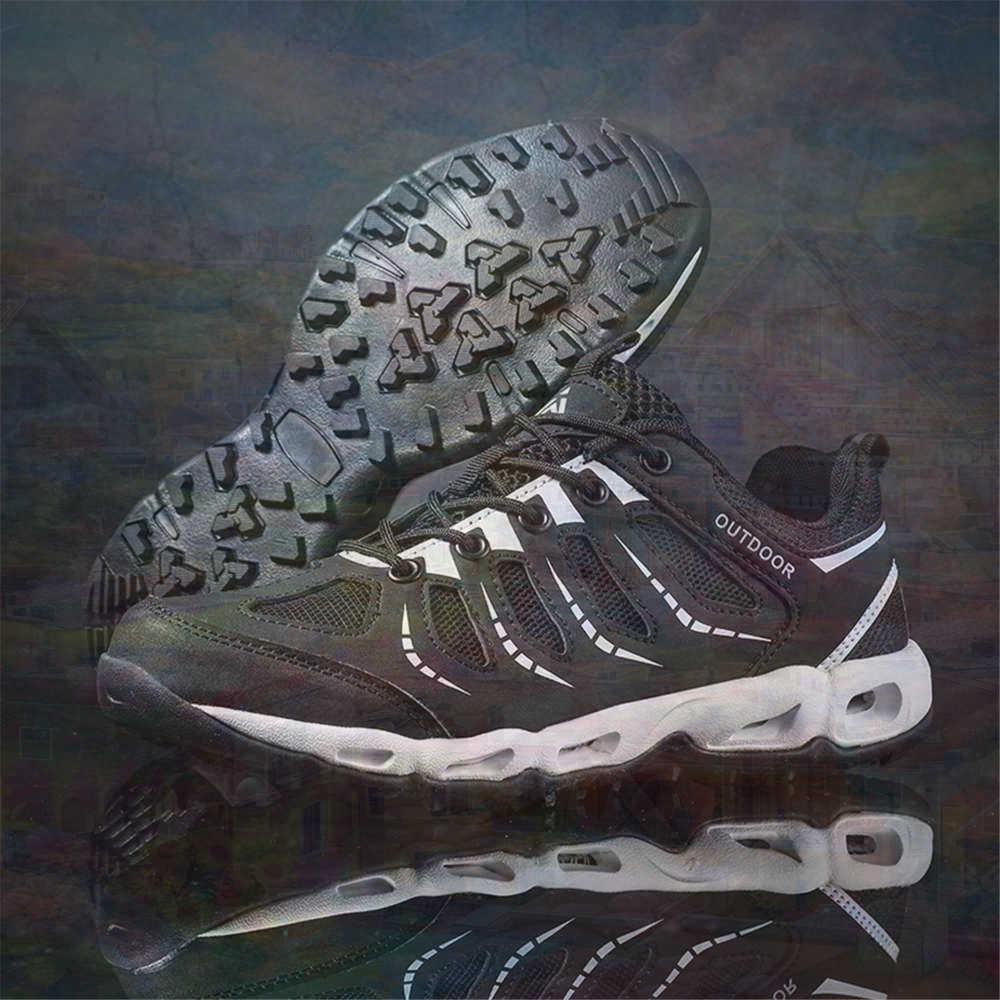 Sumer Round Tip Silver Sneaker - Tech Accessories Brands 리뷰 및 가격