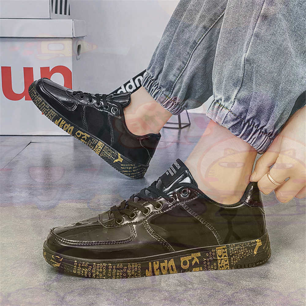 Round Foot Size 45 Sneakers Wh - Tech Accessories Luxury 리뷰 및 가격